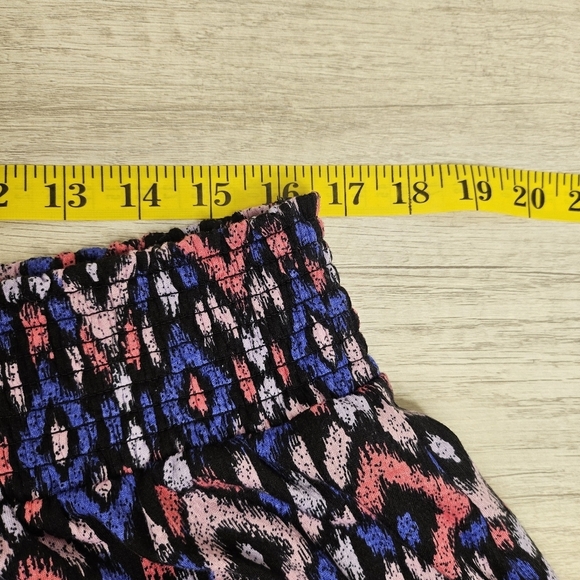 No Boundaries Juniors Multicolored Aztec Fringed Hem Stretchy Spadex XXXL (21) - Picture 7 of 12